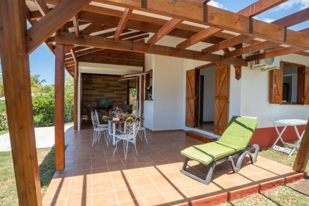 Kalypso - Les Villas Kikko Saint-Francois  Ngoại thất bức ảnh